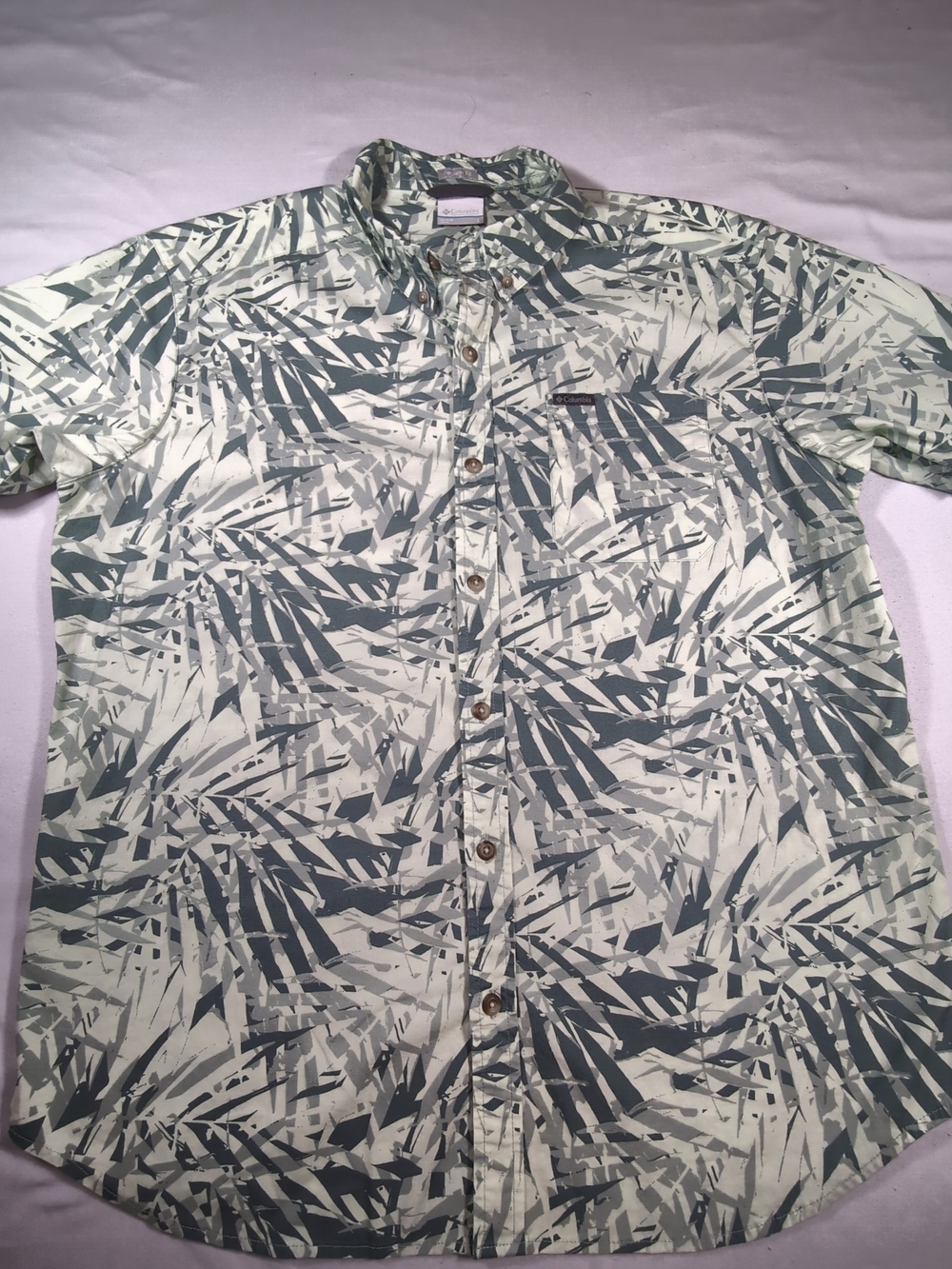 Columbia Men's Short-Sleeve Palm Print Button-Down Shirt - Sage/Off-White